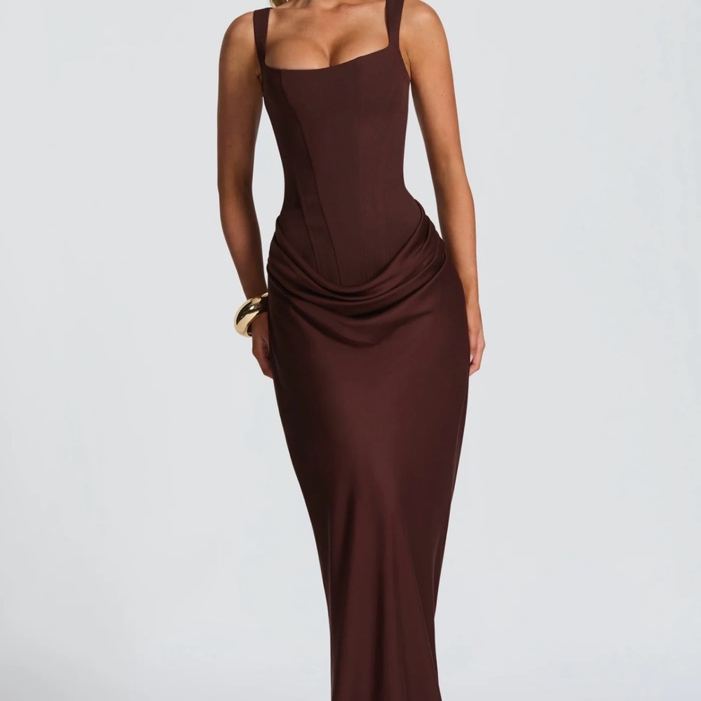 Elegant Brown Maxi Dress